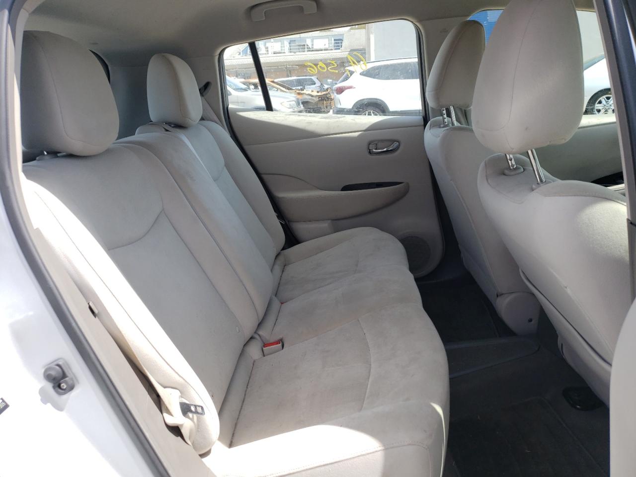 Photo 6 from auction – 2011 NISSAN LEAF SV with VIN JN1AZ0CP1BT007305