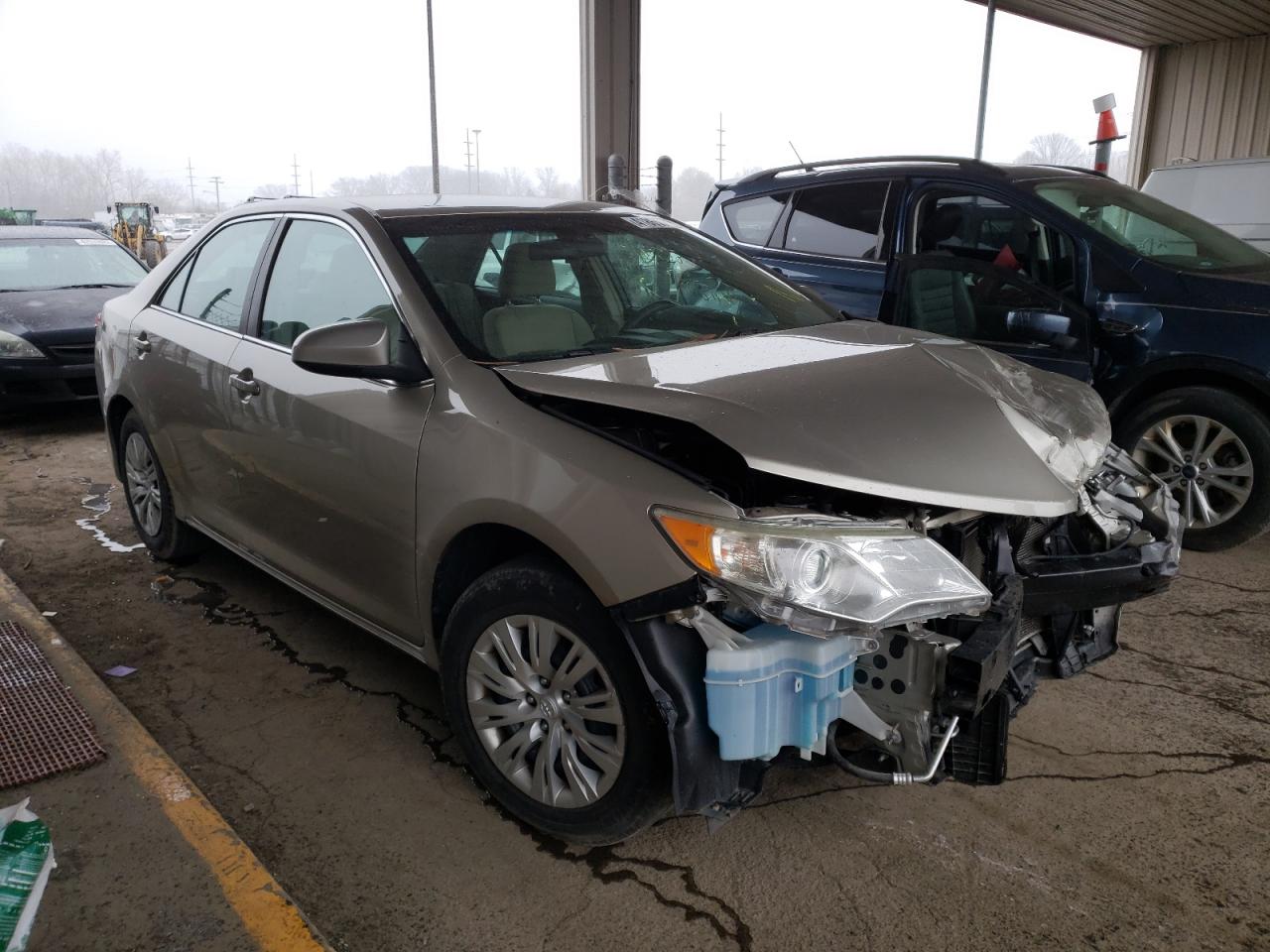 TOYOTA CAMRY L 2014 with VIN 4T4BF1FK9ER355157 - Photo from auction