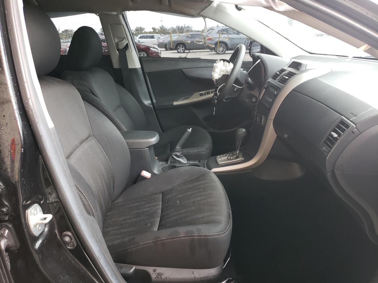 Photo 5 from auction – 2013 TOYOTA COROLLA BA with VIN 5YFBU4EE5DP210839