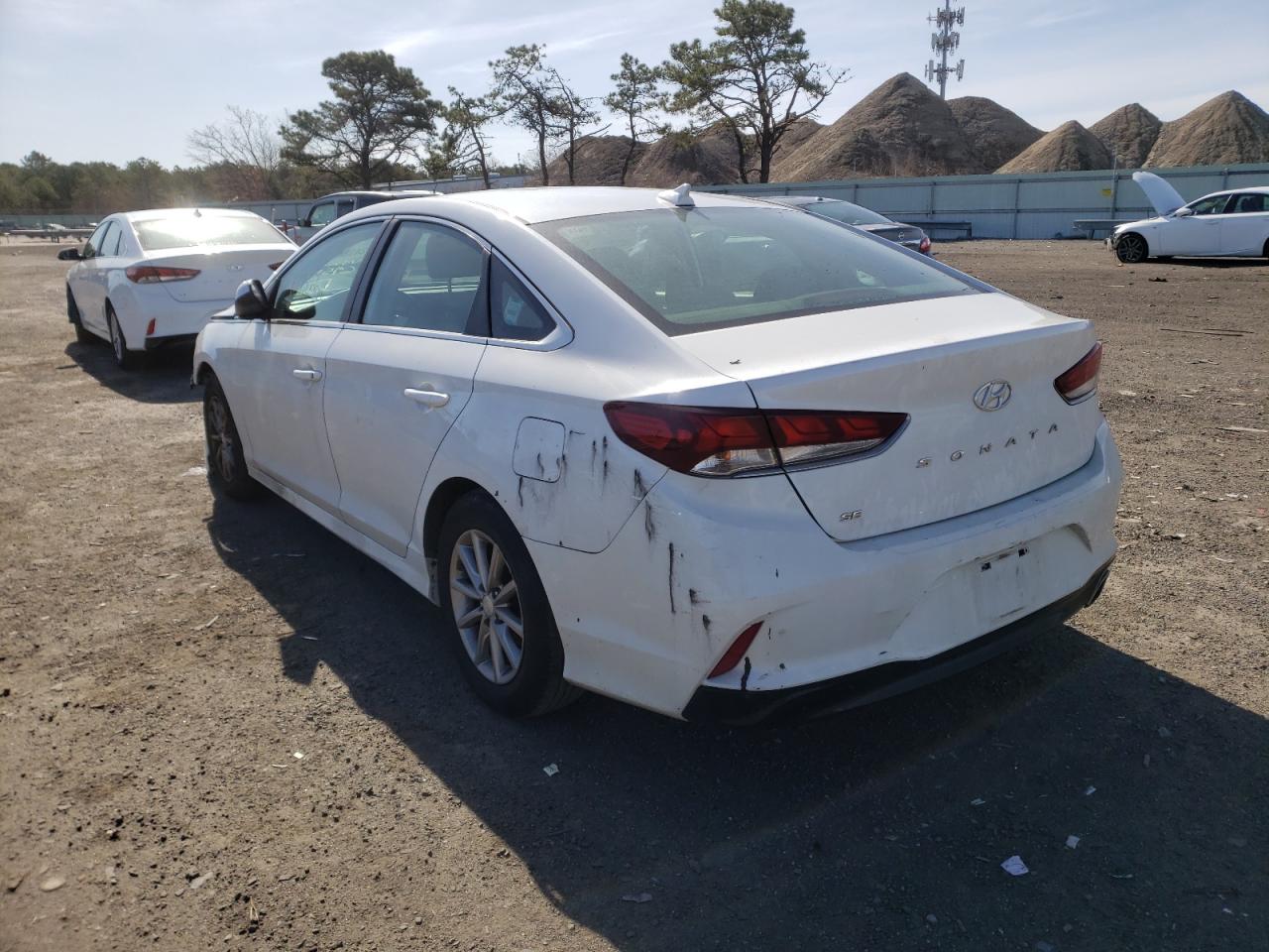 Photo 3 from auction – 2018 HYUNDAI SONATA SE with VIN 5NPE24AF4JH695095