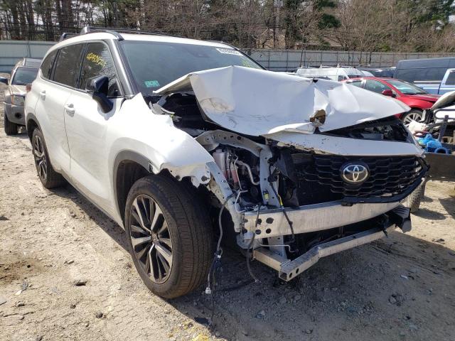TOYOTA HIGHLANDER 2021 with VIN 5TDJZRBH2MS071849 - Photo from auction