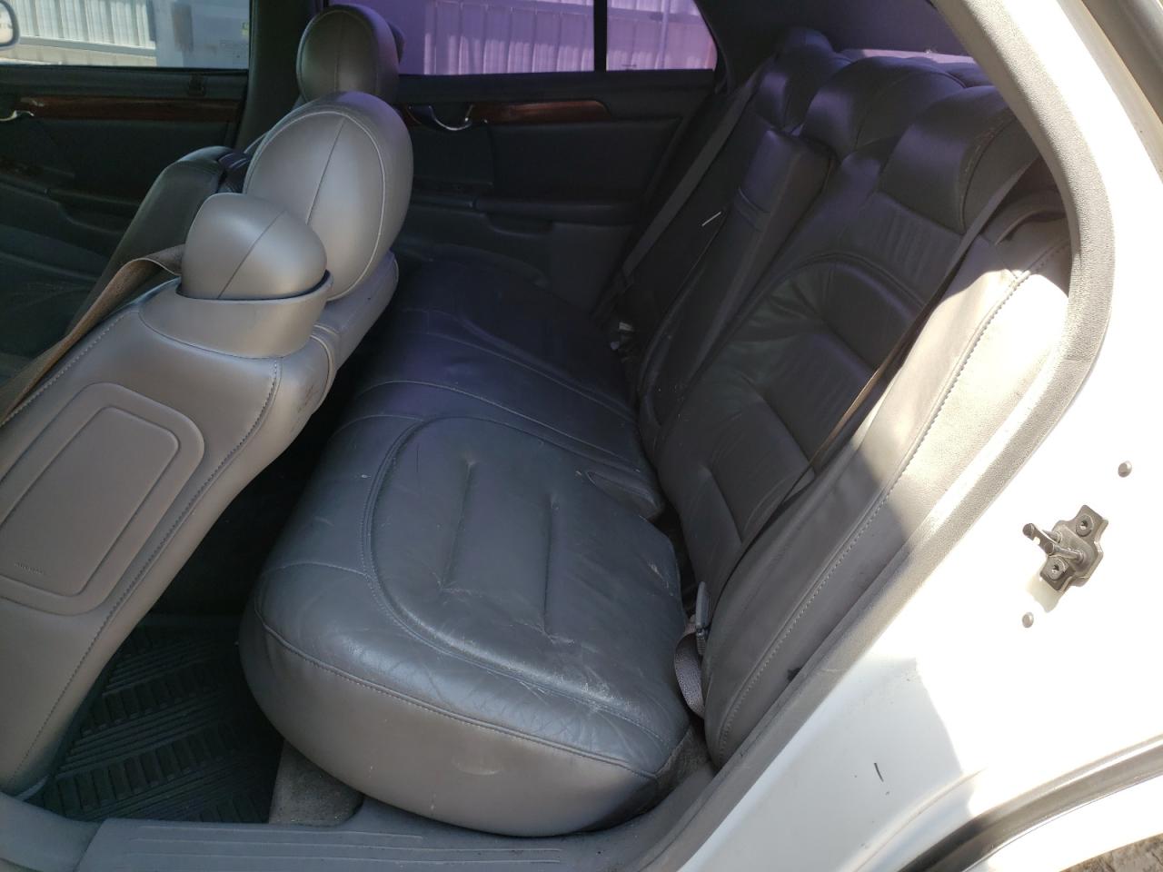 Photo 6 from auction – 2002 CADILLAC DEVILLE with VIN 1G6KD54Y02U235166
