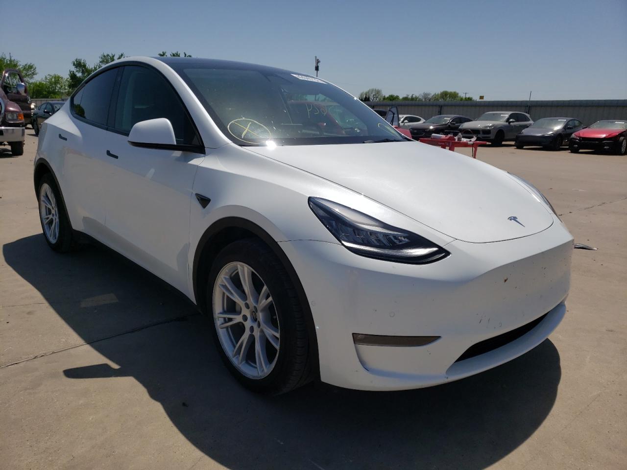 TESLA MODEL Y 2021 with VIN 5YJYGDEE1MF122304 - Photo from auction