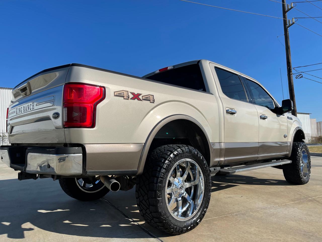 Photo 4 from auction – 2018 FORD F150 SUPER with VIN 1FTEW1E58JFB84620