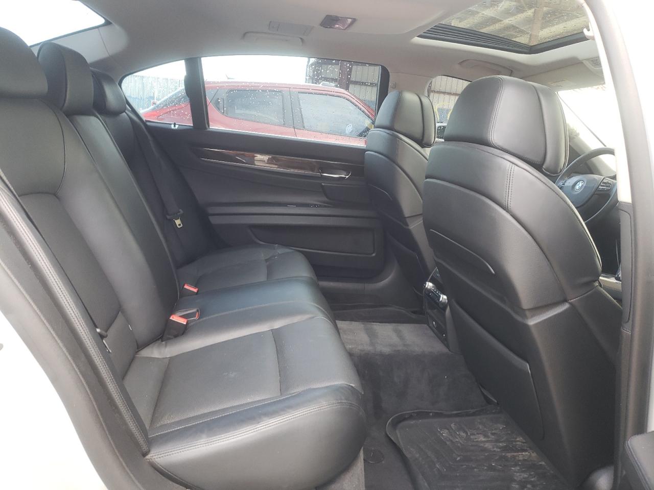 Photo 6 from auction – 2011 BMW 750 LI with VIN WBAKC8C5XBC432793