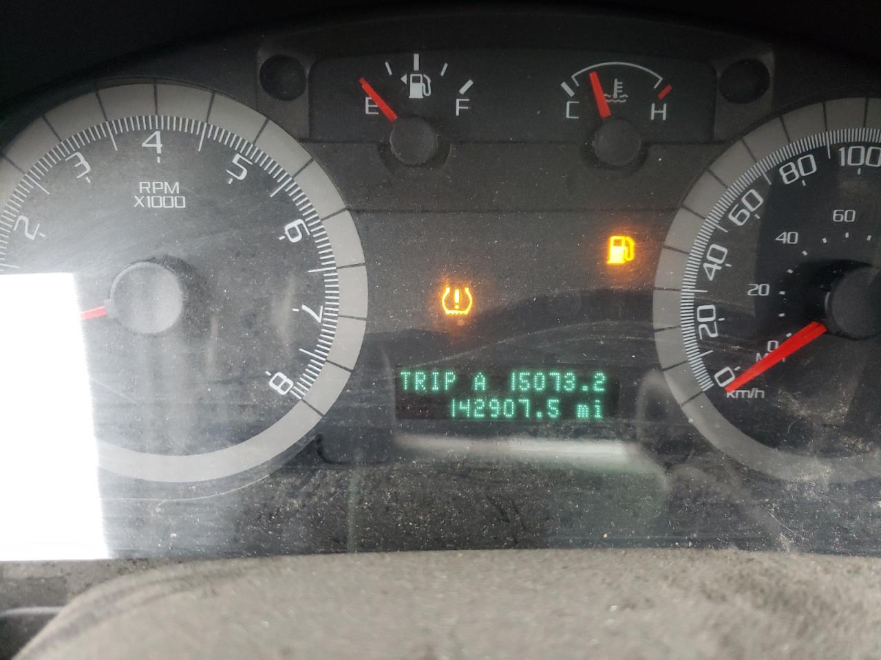 Photo 8 from auction – 2008 FORD ESCAPE LIM with VIN 1FMCU94118KA73849