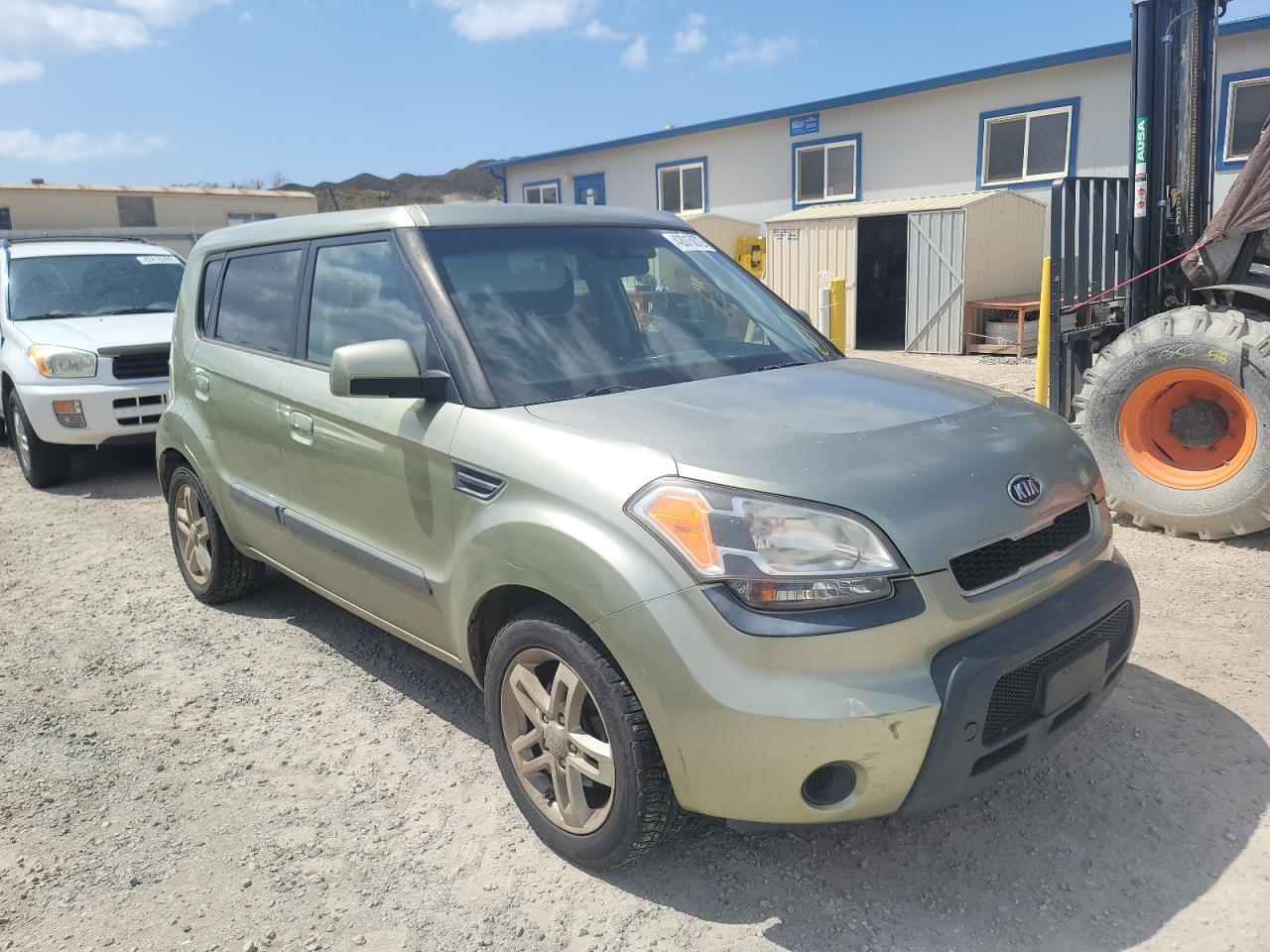 KIA SOUL + 2010 z numerem VIN KNDJT2A27A7146475 - Zdjęcie z aukcji