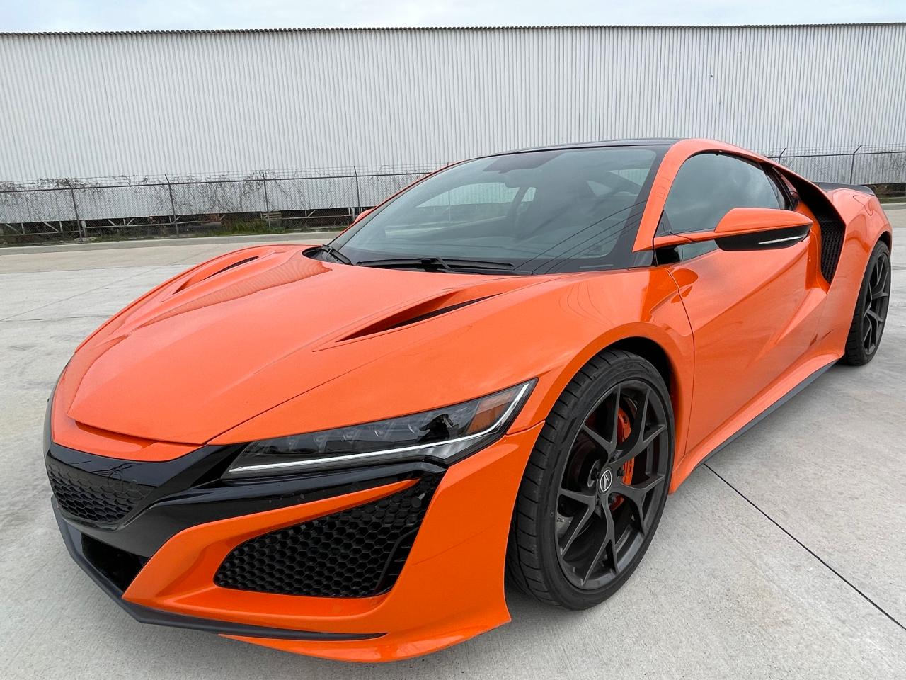 Photo 2 from auction – 2019 ACURA NSX with VIN 19UNC1B09KY000052