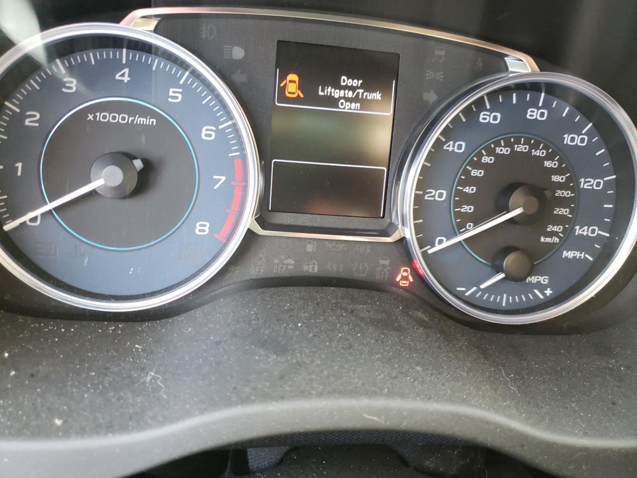 Photo 8 from auction – 2017 SUBARU CROSSTREK with VIN JF2GPANC6H8204142