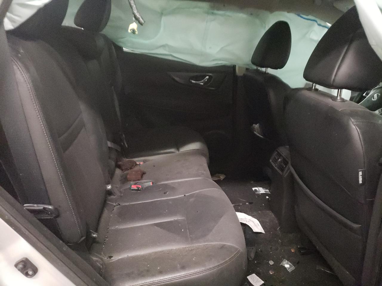 Photo 6 from auction – 2015 NISSAN ROGUE S with VIN 5N1AT2MV7FC897737