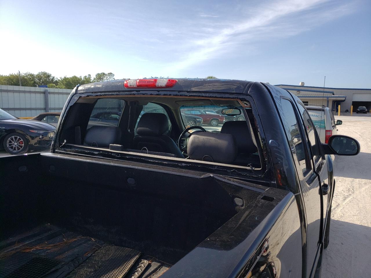 Photo 9 from auction – 2011 CHEVROLET SILVERADO with VIN 1GCRKTE30BZ132020