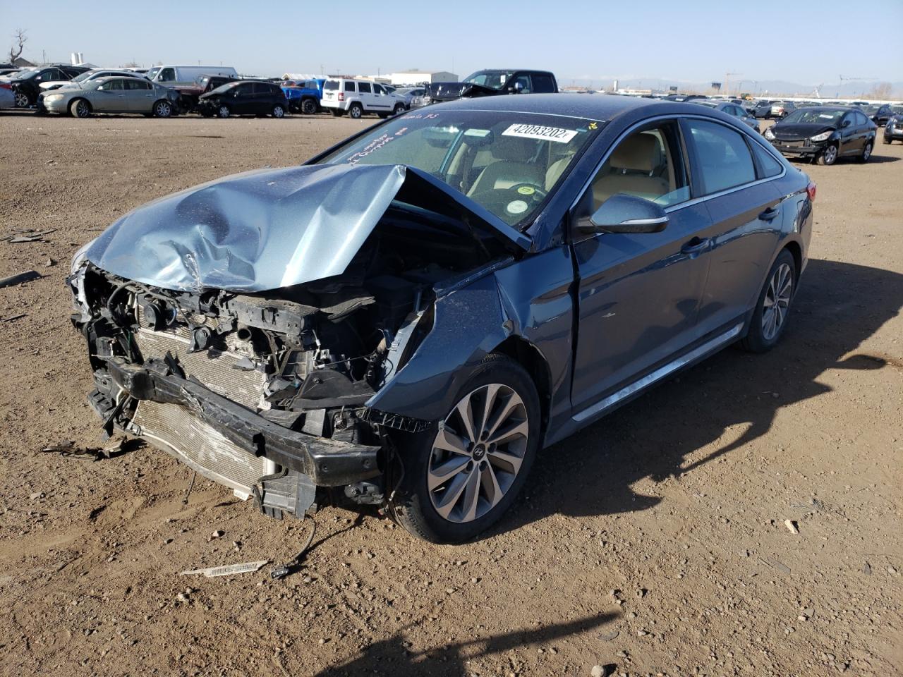 Photo 2 from auction – 2016 HYUNDAI SONATA with VIN 5NPE34AFXGH322553