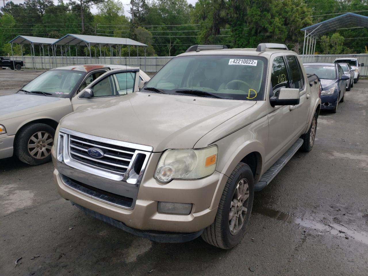 Photo 2 from auction – 2007 FORD EXPLORER S with VIN 1FMEU33K07UA56771