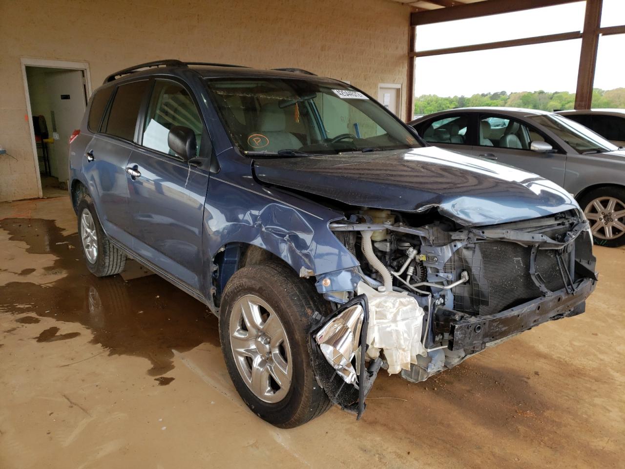 TOYOTA RAV4 2011 with VIN 2T3ZF4DV3BW069752 - Photo from auction