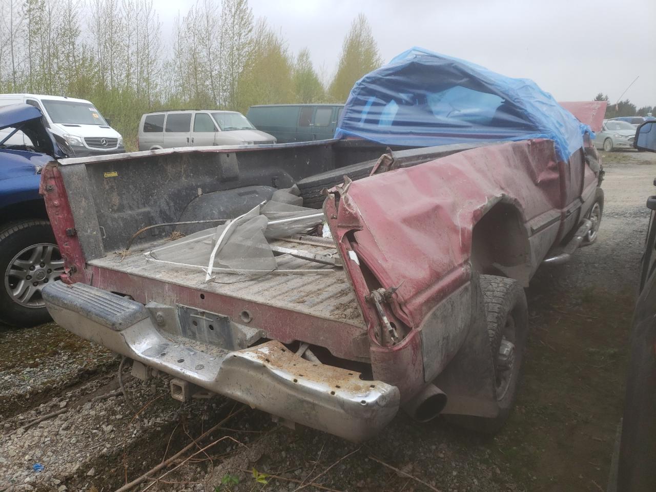 Photo 4 from auction – 1999 DODGE RAM 2500 with VIN 3B7KF2363XG227644
