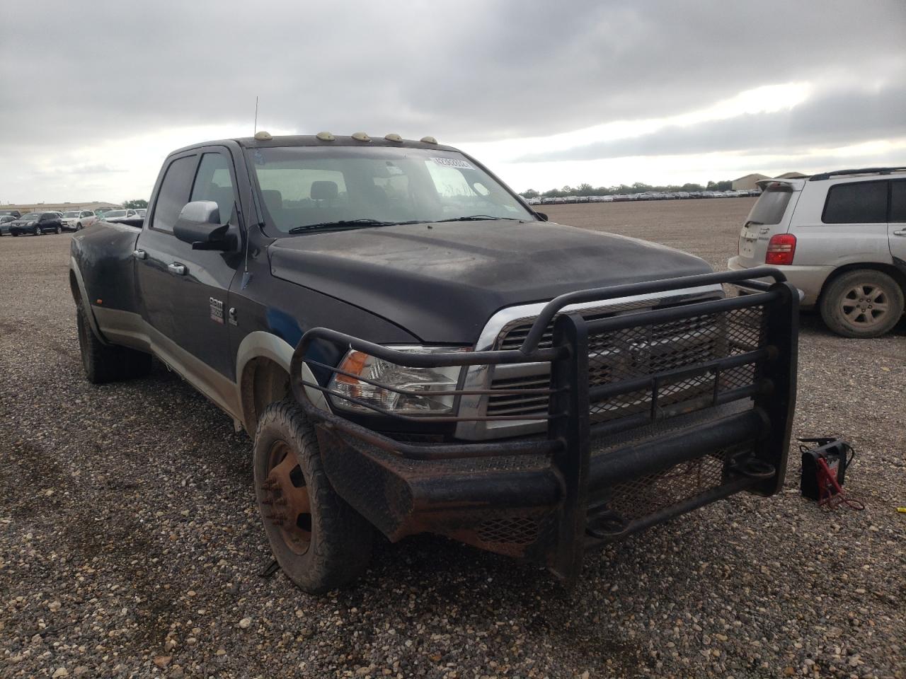 DODGE RAM 3500 2010 with VIN 3D73Y4CL0AG164631 - Photo from auction