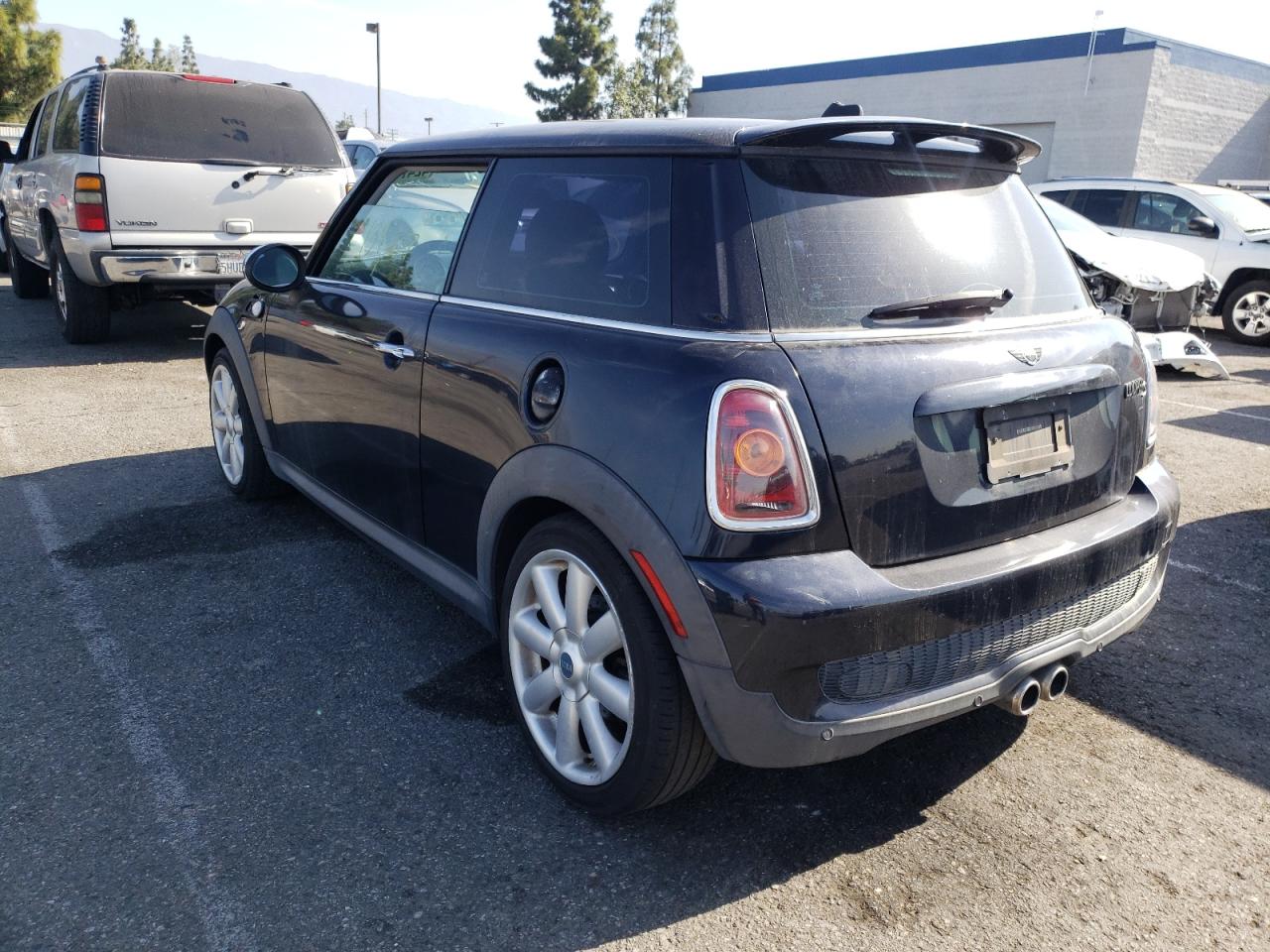 Photo 3 from auction – 2009 MINI COOPER S with VIN WMWMF73549TW81837