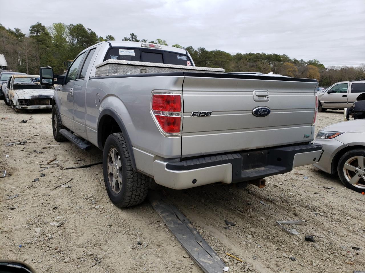 Photo 3 from auction – 2010 FORD F150 SUPER with VIN 1FTFX1EV0AFA69348
