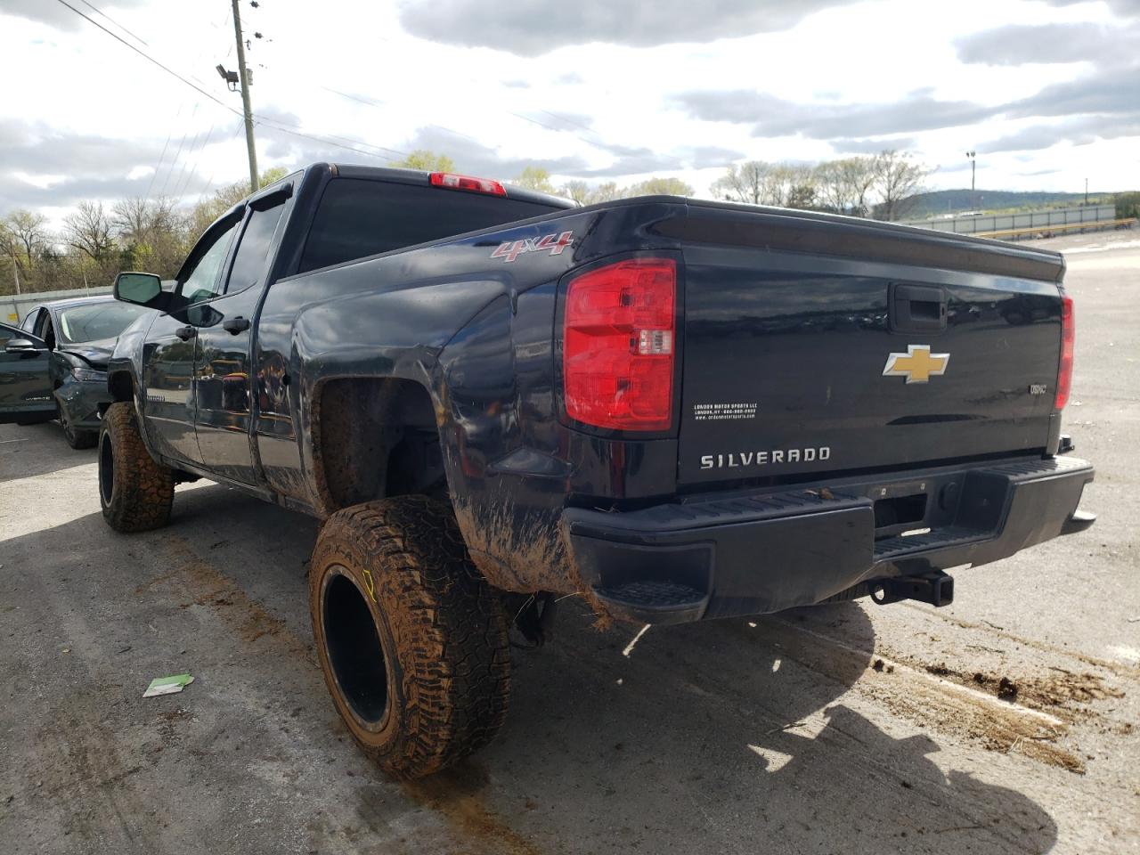Photo 3 from auction – 2017 CHEVROLET SILVERADO with VIN 1GCVKPEC5HZ189442