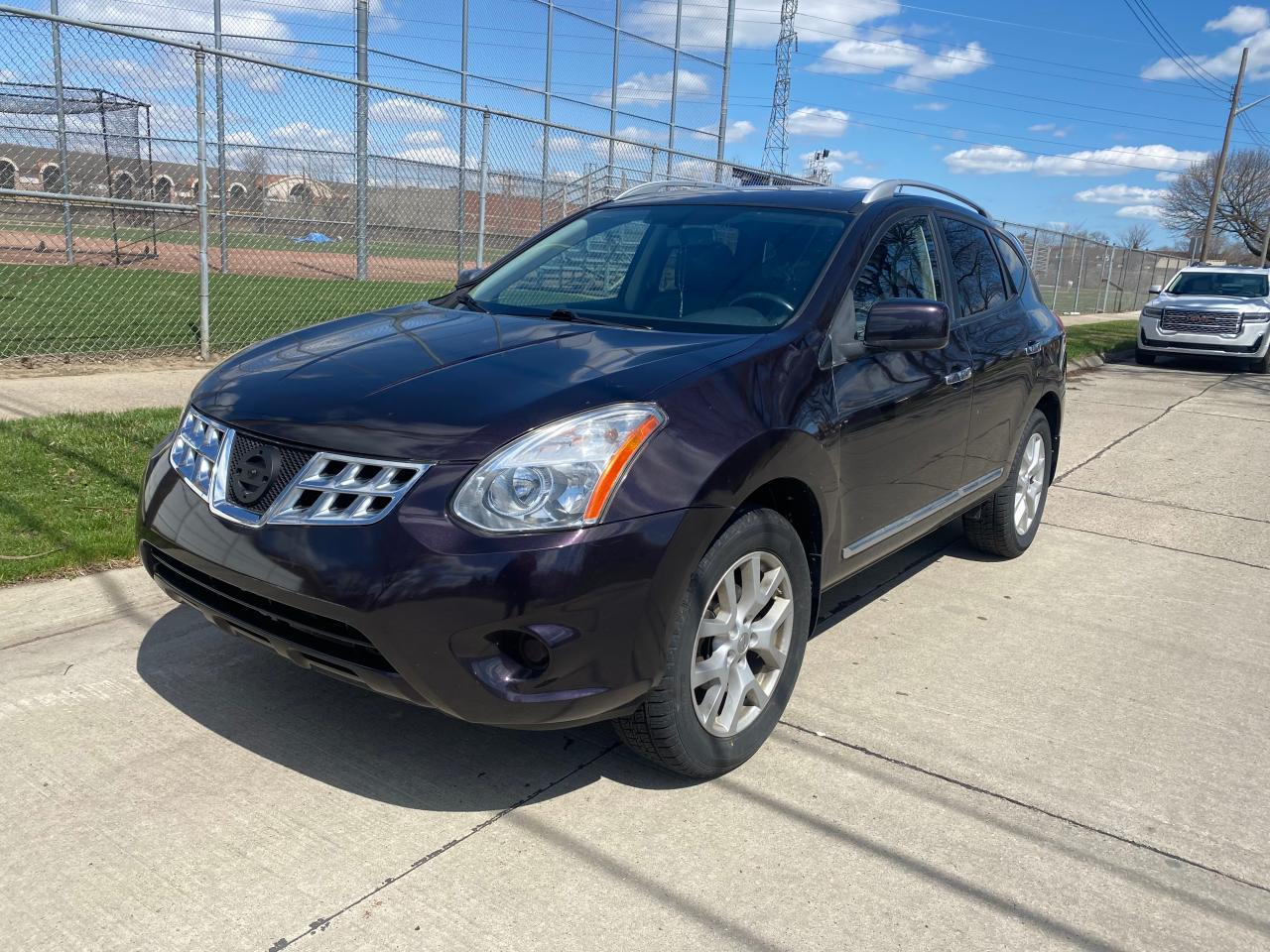 Photo 2 from auction – 2011 NISSAN ROGUE S with VIN JN8AS5MV8BW279056