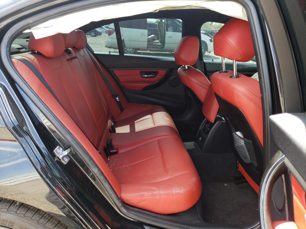 Photo 6 from auction – 2014 BMW 328 D with VIN WBA3D3C53EK153152