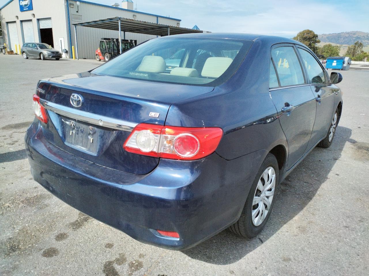 Фото 4 с аукциона – 2013 TOYOTA COROLLA BA с VIN 2T1BU4EE2DC949070