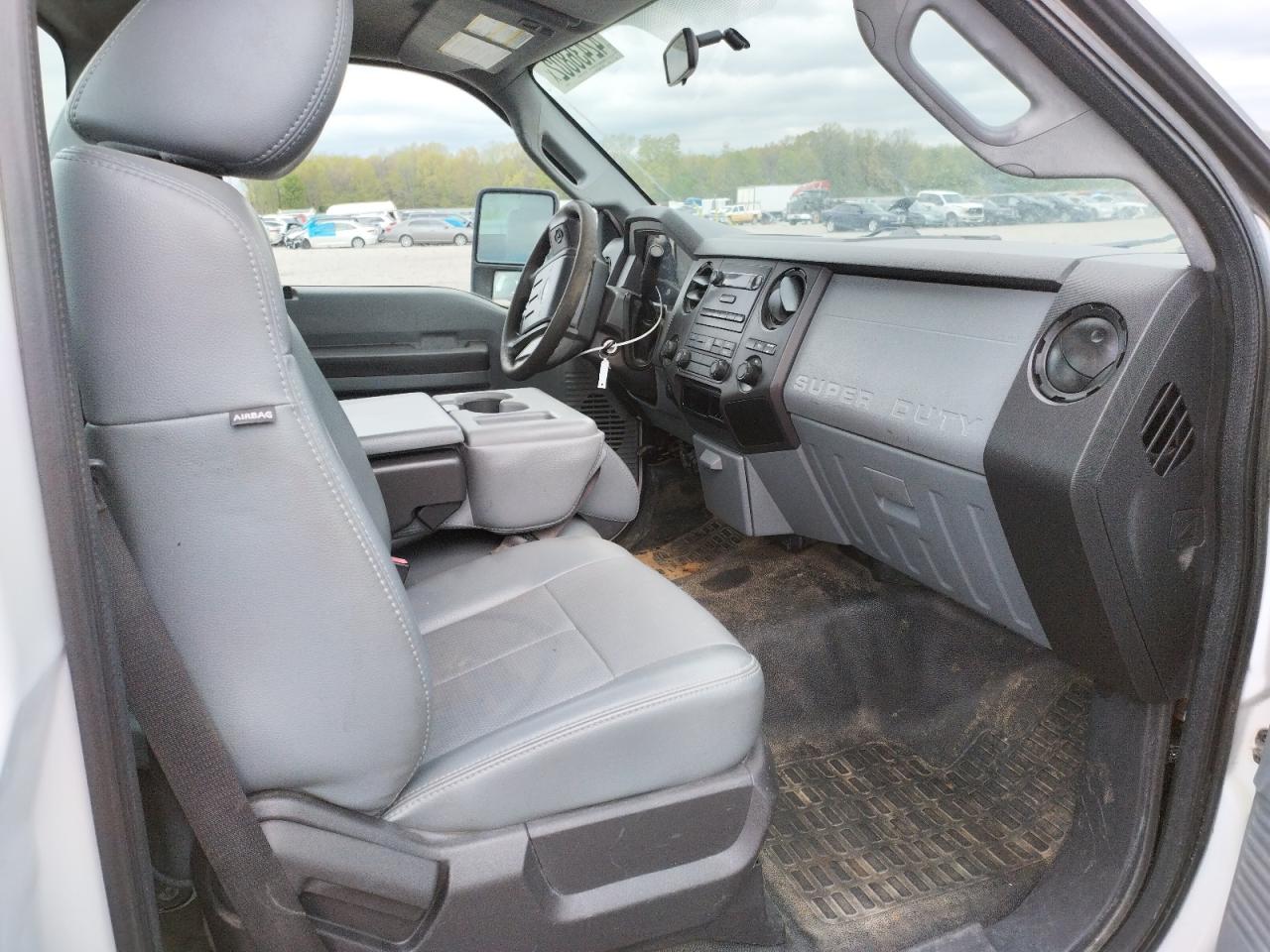 Photo 5 from auction – 2011 FORD F250 SUPER with VIN 1FTBF2AT8BEC56324