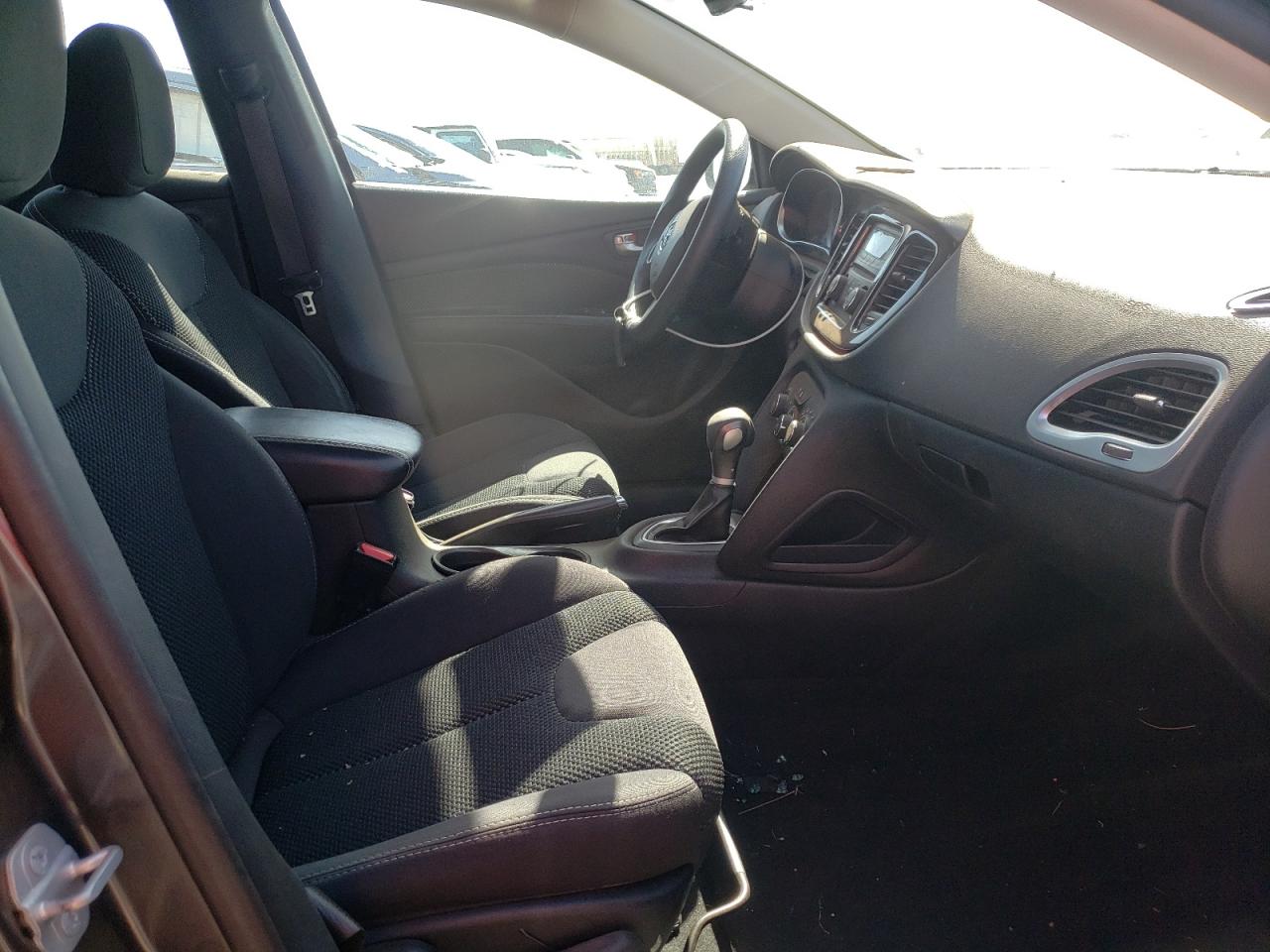 Photo 5 from auction – 2015 DODGE DART SXT with VIN 1C3CDFBB4FD212036