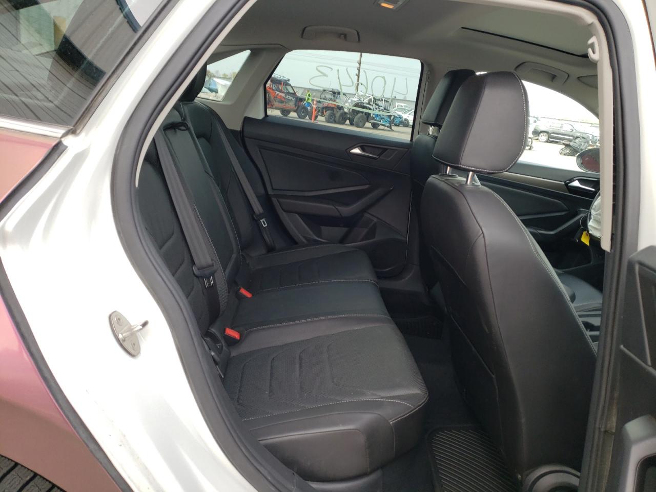 Photo 6 from auction – 2019 VOLKSWAGEN JETTA with VIN 3VWG57BU4KM072583