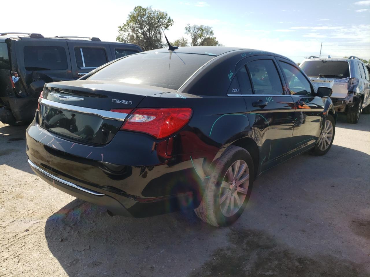 Photo 4 from auction – 2012 CHRYSLER 200 TOURIN with VIN 1C3CCBBB7CN301732