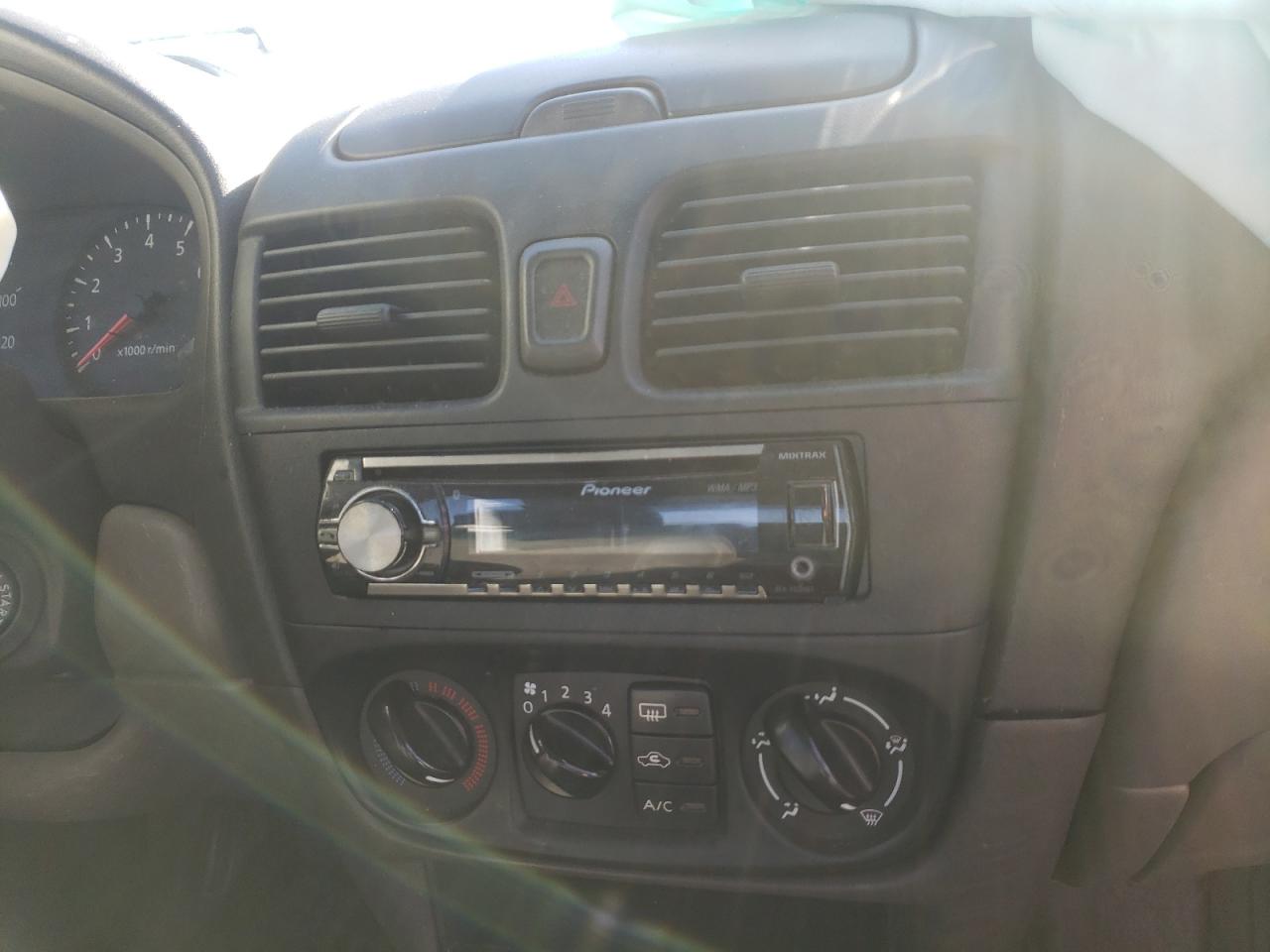 Photo 9 from auction – 2004 NISSAN SENTRA 1.8 with VIN 3N1CB51DX4L848873