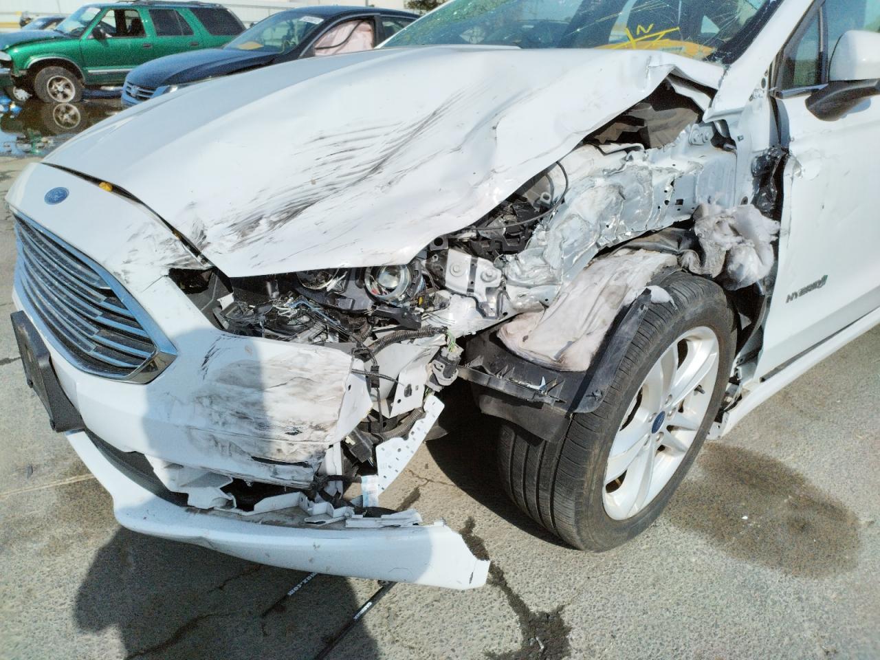 Photo 9 from auction – 2018 FORD FUSION SE with VIN 3FA6P0LU5JR227485