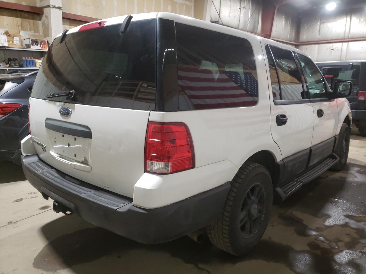 Photo 4 from auction – 2005 FORD EXPEDITION with VIN 1FMPU16545LA84160