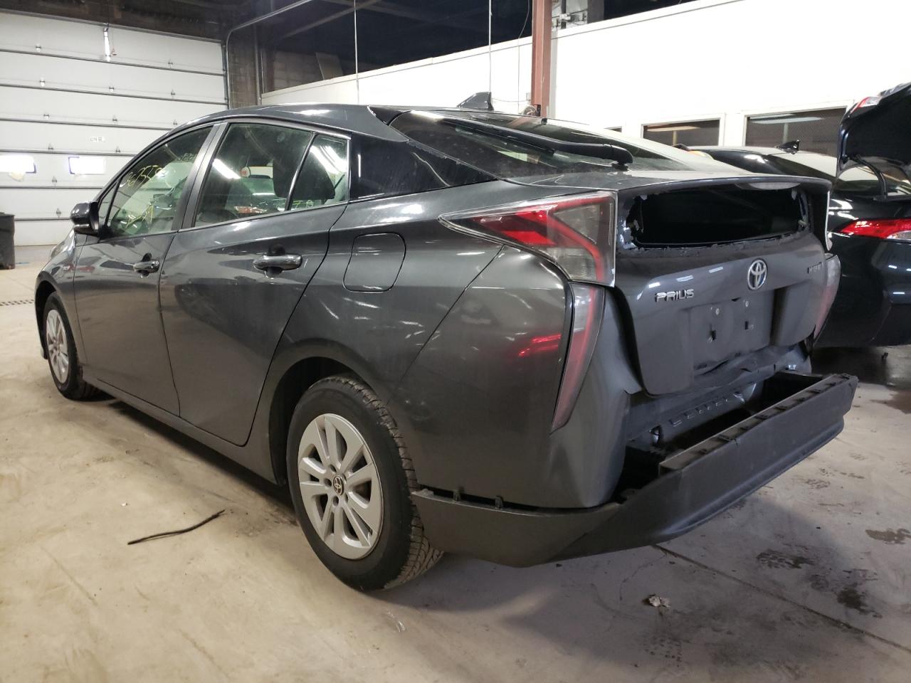 Photo 3 from auction – 2017 TOYOTA PRIUS with VIN JTDKBRFU4H3028735