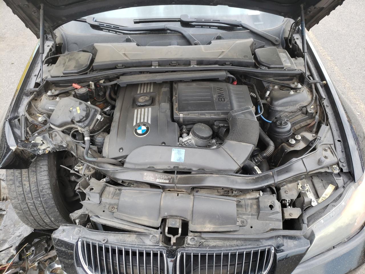 Photo 7 from auction – 2007 BMW 335 I with VIN WBAVB73527PA85523