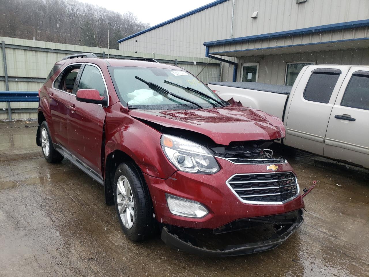 CHEVROLET EQUINOX LT 2017 with VIN 2GNFLFEK0H6122611 - Photo from auction