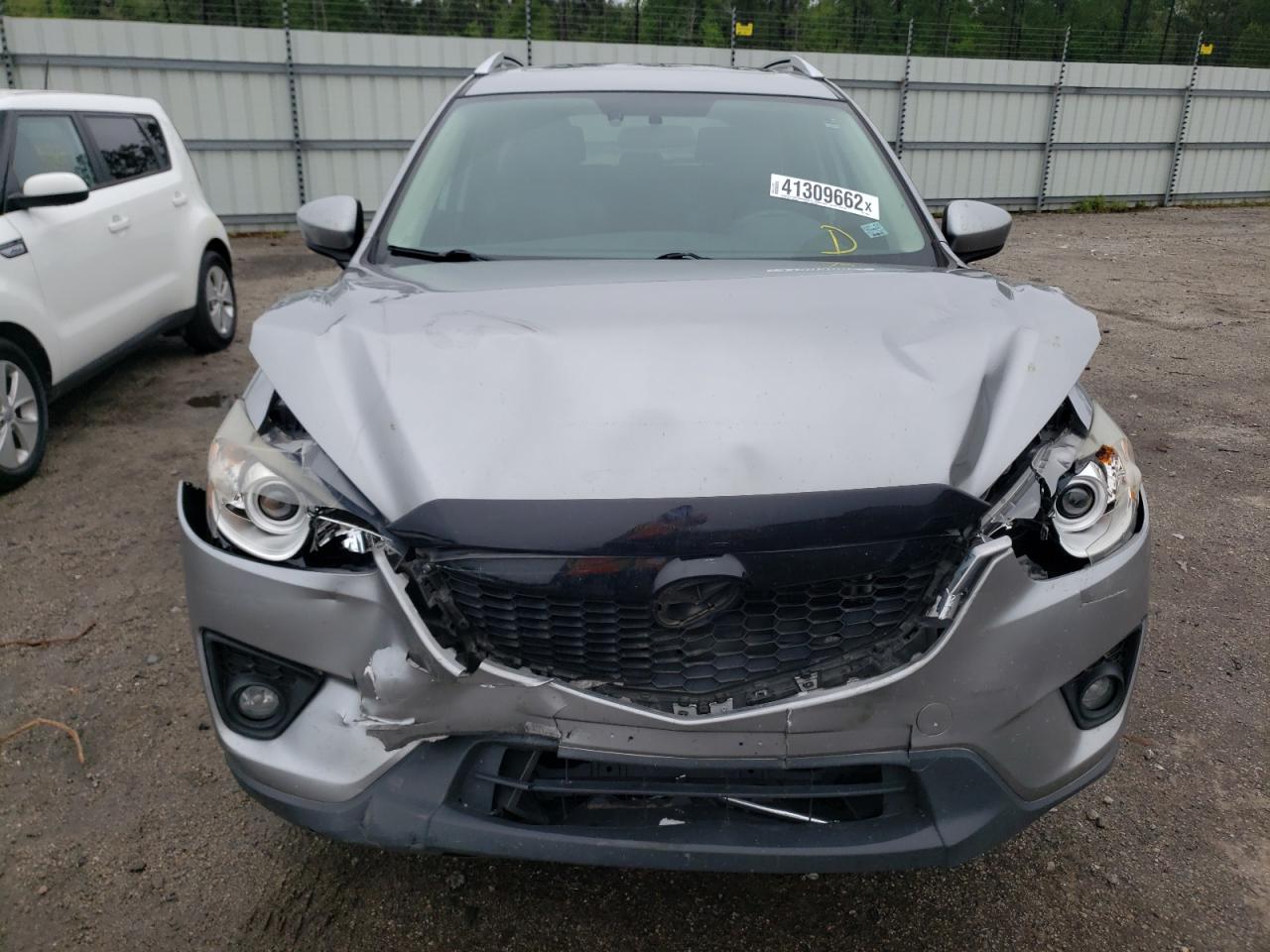 Photo 20 from auction – 2014 MAZDA CX-5 GT with VIN JM3KE2DYXE0379965
