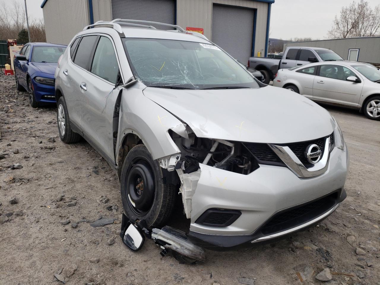 NISSAN ROGUE S 2016 with VIN JN8AT2MV7GW131869 - Photo from auction