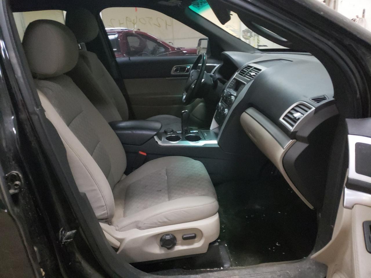 Photo 5 from auction – 2014 FORD EXPLORER X with VIN 1FM5K8D85EGA65595