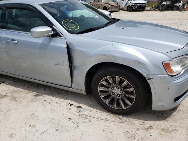 Photo 9 from auction – 2013 CHRYSLER 300 with VIN 2C3CCAAG0DH727800