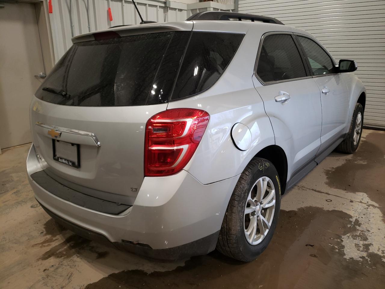 Photo 4 from auction – 2017 CHEVROLET EQUINOX LT with VIN 2GNALCEK9H1598474