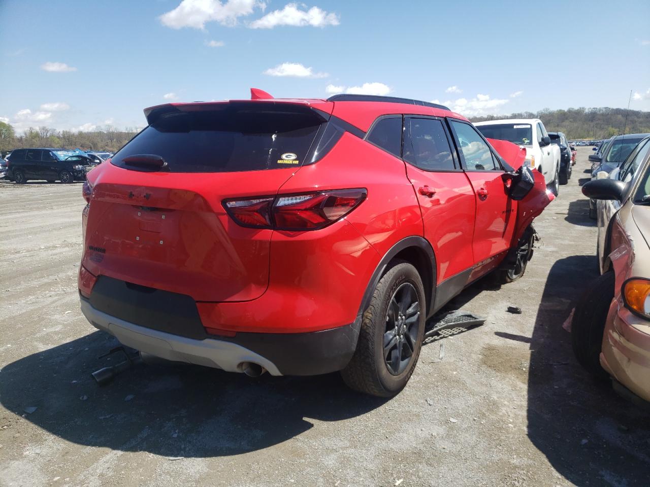 Photo 4 from auction – 2021 CHEVROLET BLAZER 3LT with VIN 3GNKBDRS9MS517219