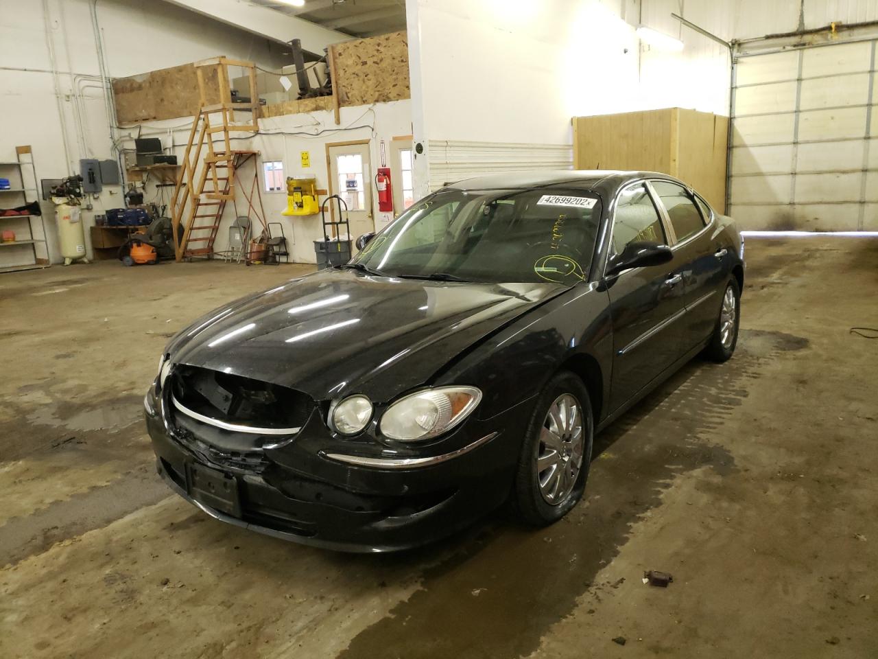 Photo 2 from auction – 2009 BUICK LACROSSE C with VIN 2G4WD582291211229