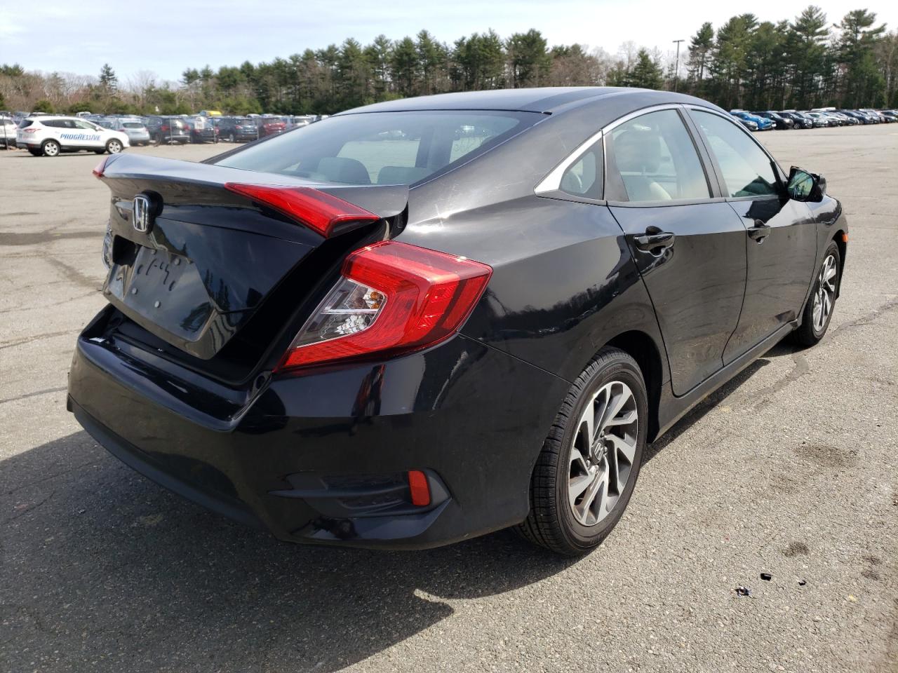 Photo 4 from auction – 2016 HONDA CIVIC EX with VIN 19XFC2F79GE241218