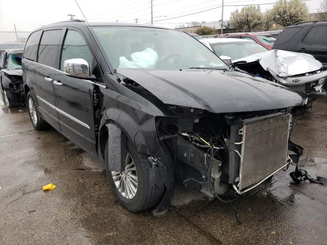 CHRYSLER TOWN & COU 2016 with VIN 2C4RC1CG4GR151016 - Photo from auction