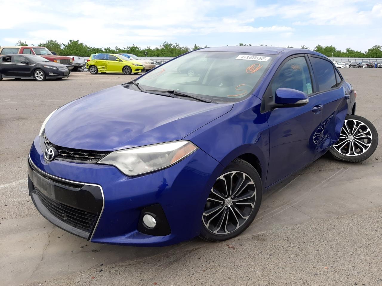 Photo 2 from auction – 2014 TOYOTA COROLLA L with VIN 5YFBURHE4EP054917