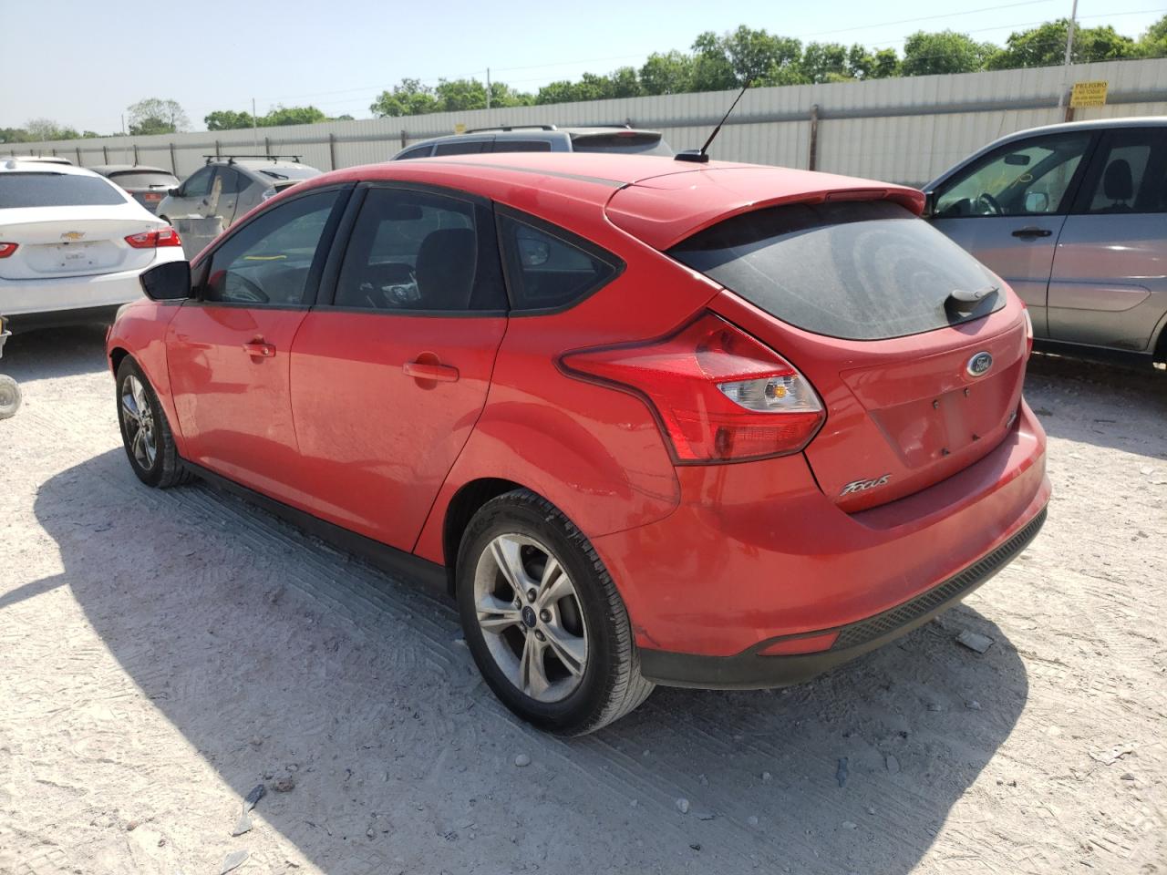 Photo 3 from auction – 2013 FORD FOCUS SE with VIN 1FADP3K2XDL289900