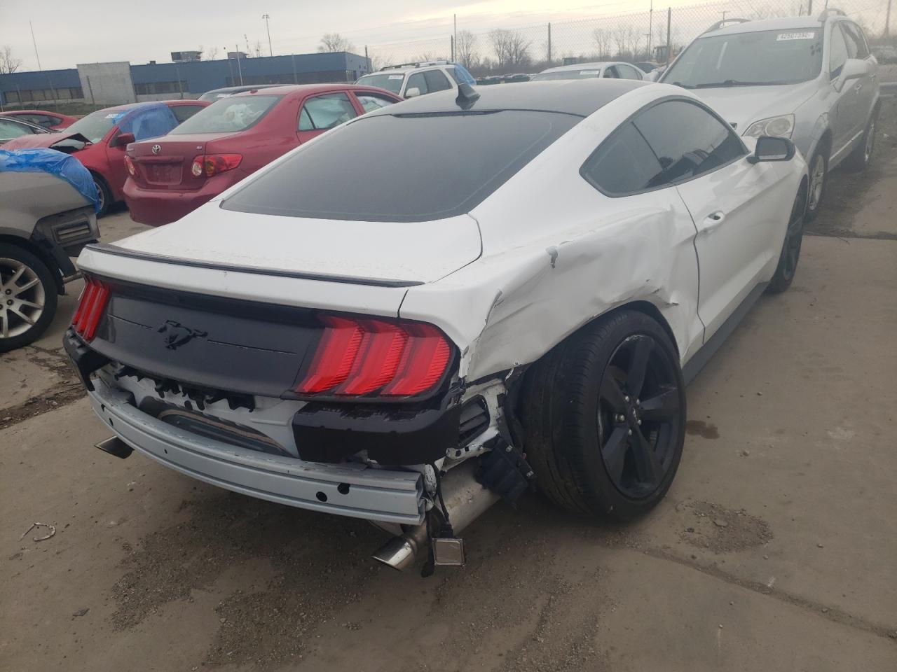 Photo 4 from auction – 2021 FORD MUSTANG with VIN 1FA6P8TH3M5117737
