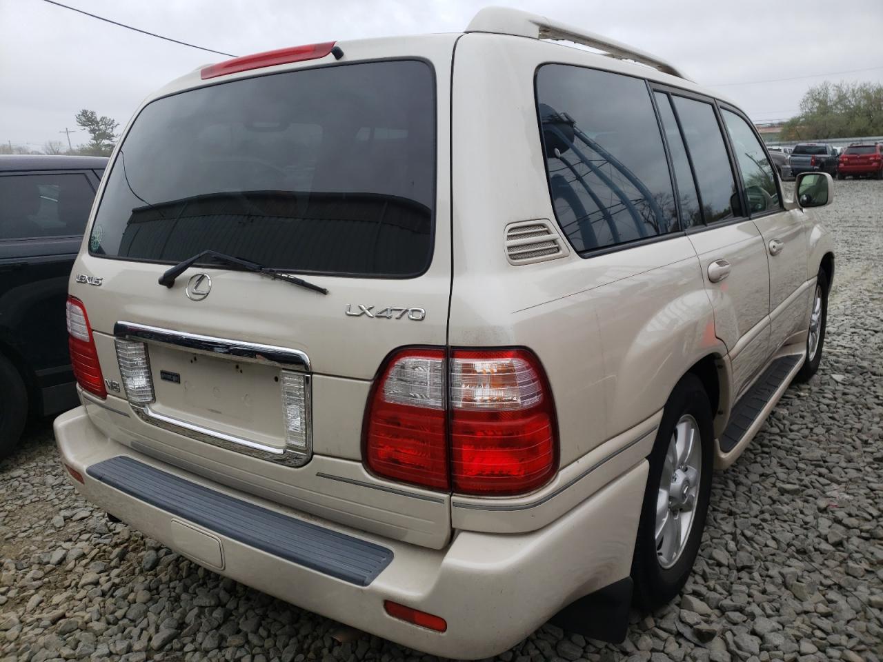 Photo 4 from auction – 2005 LEXUS LX 470 with VIN JTJHT00W053552583