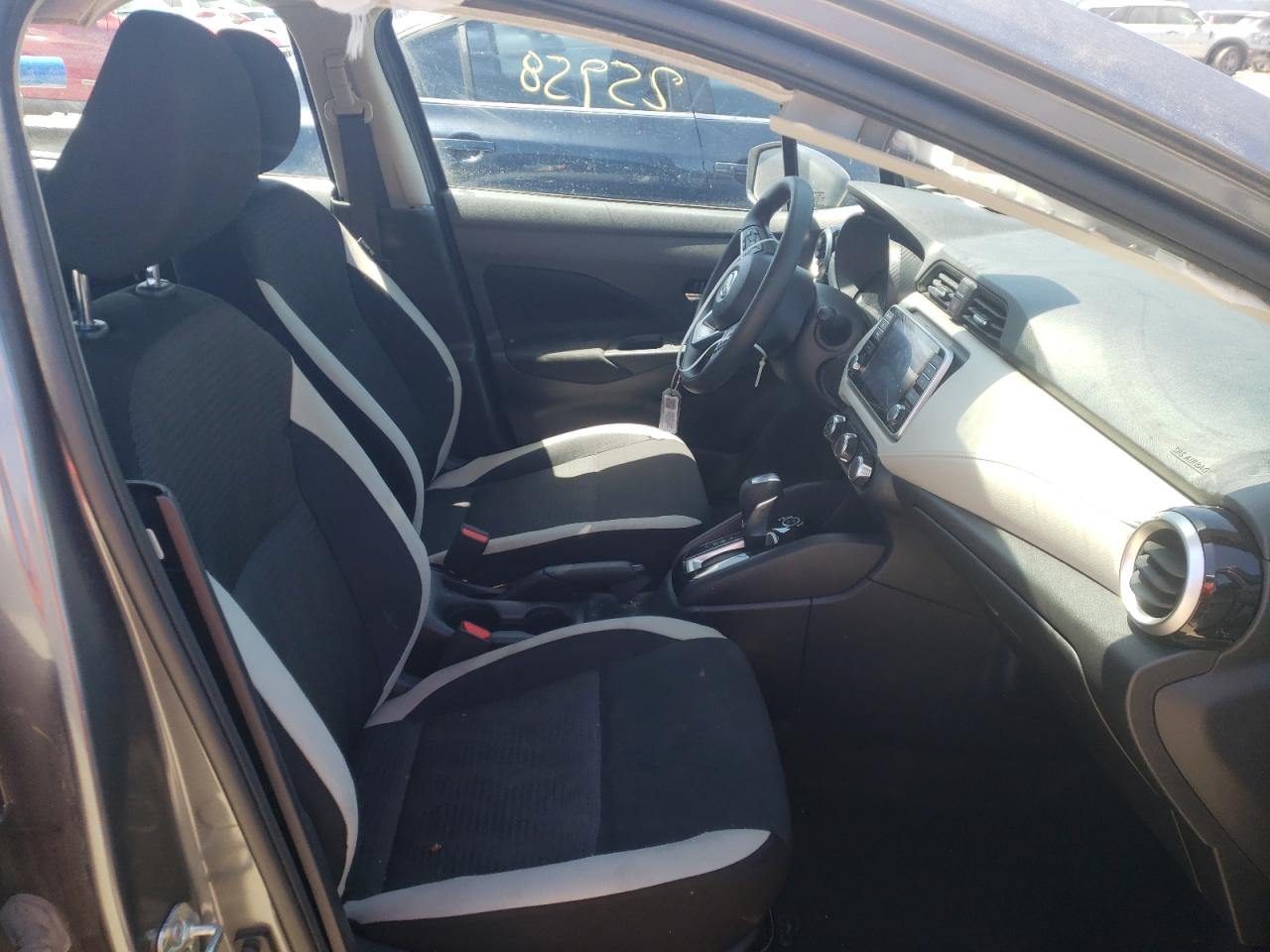 Photo 5 from auction – 2021 NISSAN VERSA SV with VIN 3N1CN8EV8ML830349